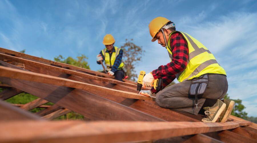 Professional Flat Roofing Installation services in Huntsville, IL